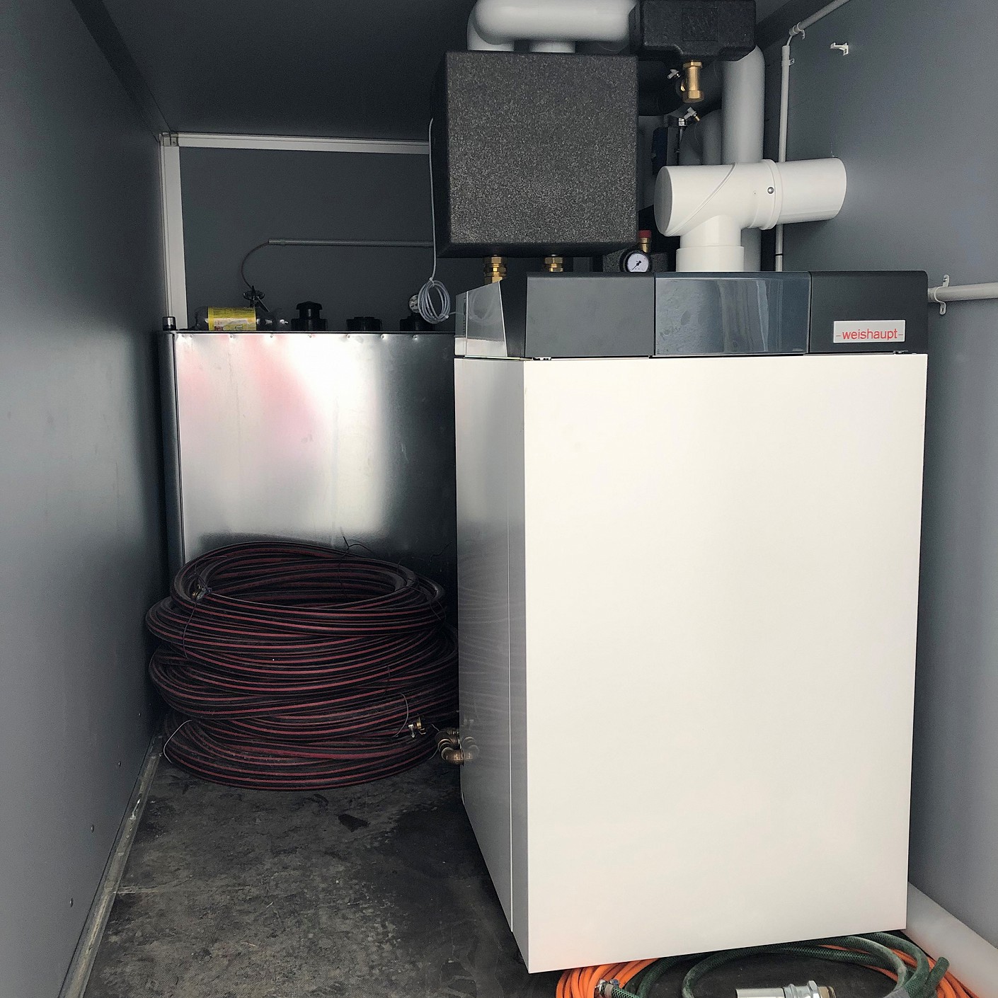 
                        Mobile Heizung innen